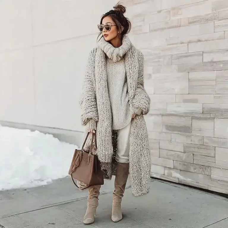 25 Cozy Winter Outfit Ideas You&rsquo;ll Wear All Season
